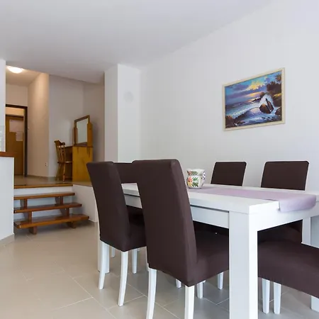 Appartement With A Parking Space Punat, Krk - 21297 *